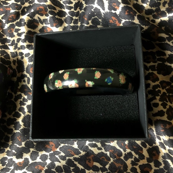 Coach Floral Bracelet - Picture 10 of 13